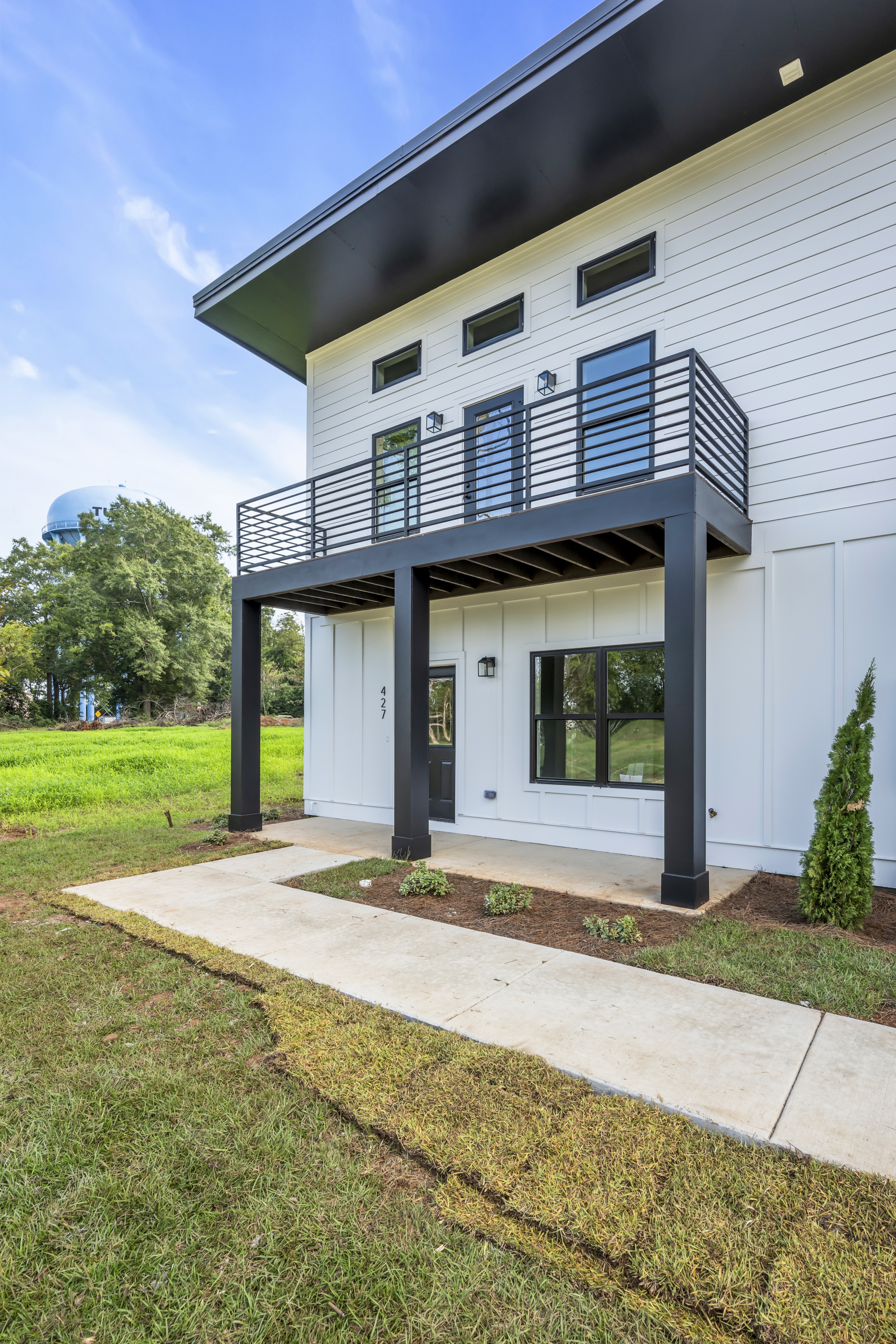 construction at River District Towmnhomes in Tuscaloosa, AL