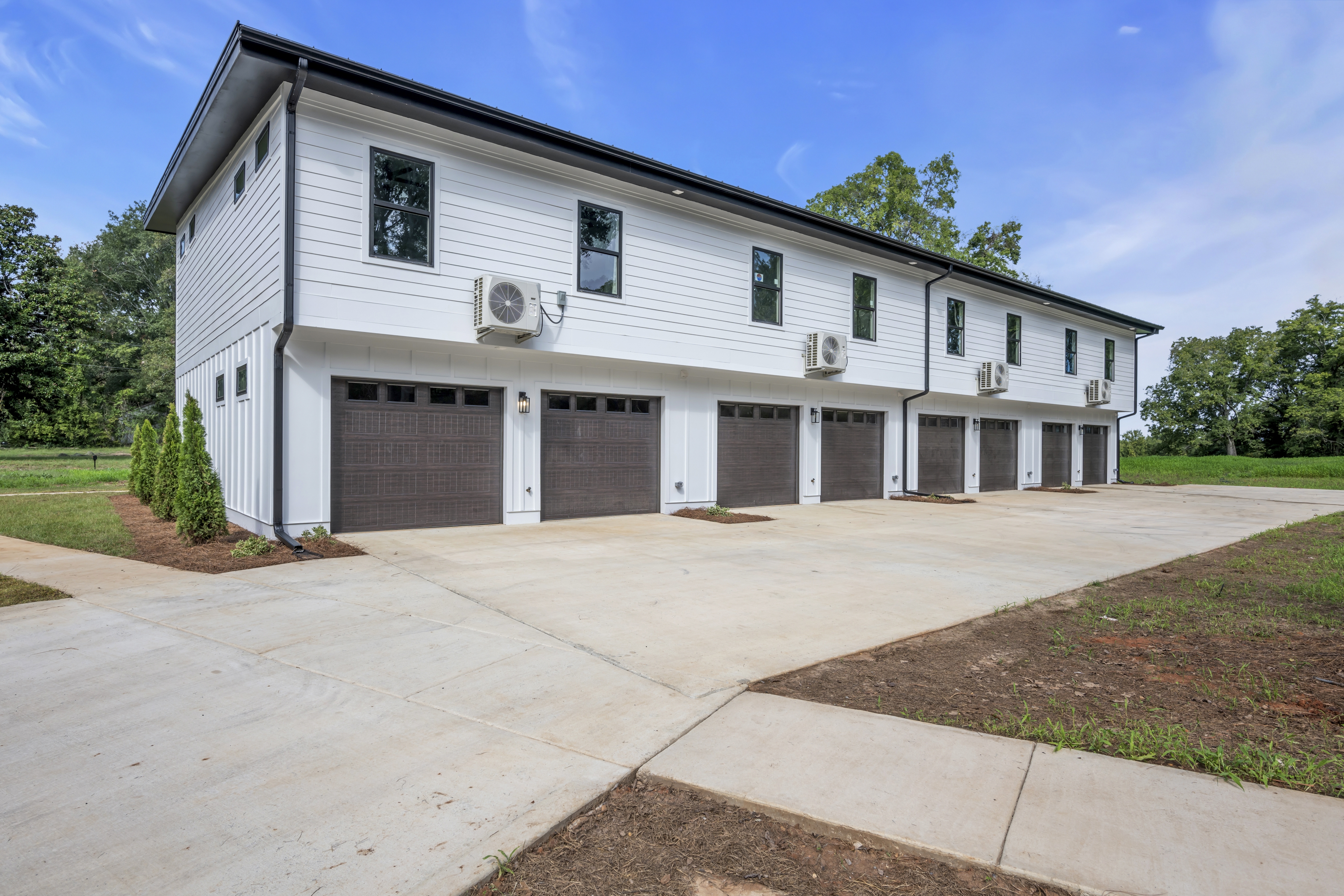 construction at River District Towmnhomes in Tuscaloosa, AL